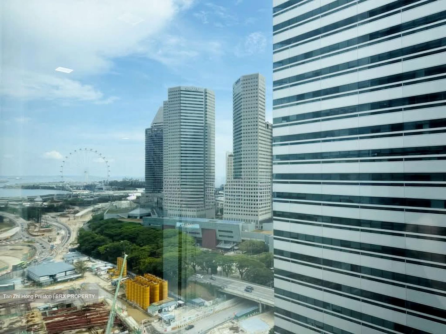 Gateway East (D7), Office #552440901